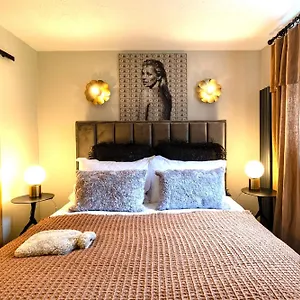 Cosy Flat In 